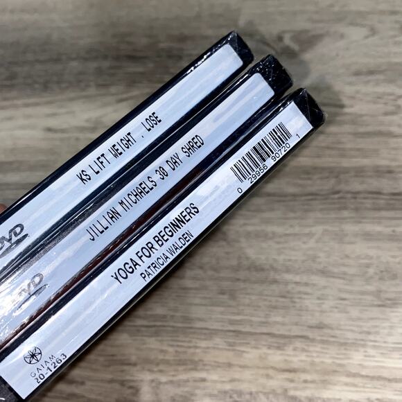 NWT Exercise DVDs 3-Pack - 30 Day Shred, Yoga, & Lift Weights to lose weight - Picture 9 of 9